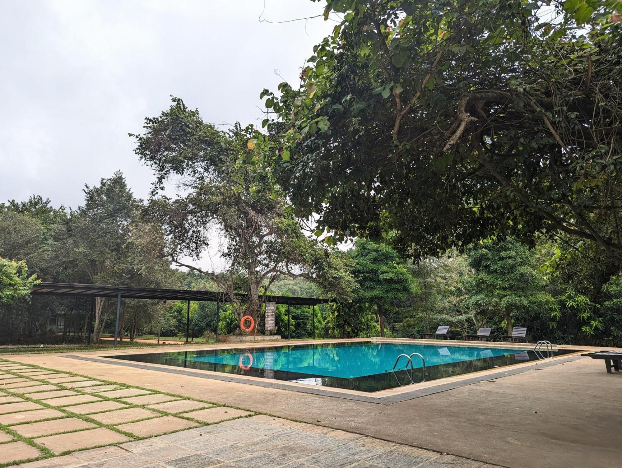 Pinthaliya Resort Sigiriya Buitenkant foto