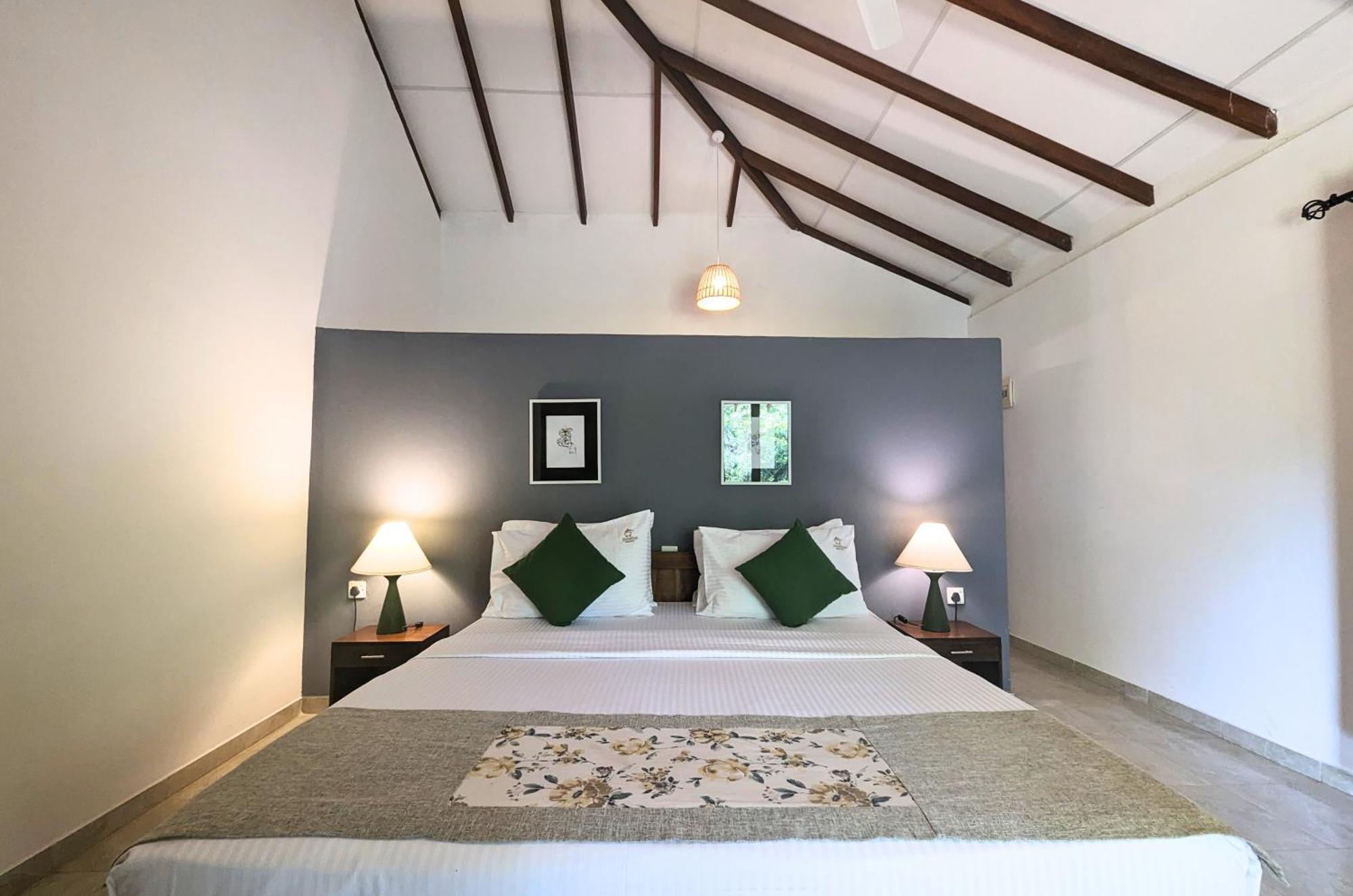Pinthaliya Resort Sigiriya Buitenkant foto
