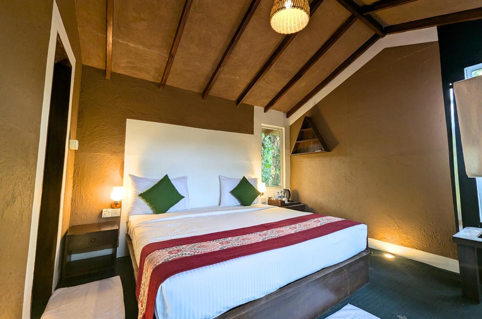 Pinthaliya Resort Sigiriya Buitenkant foto